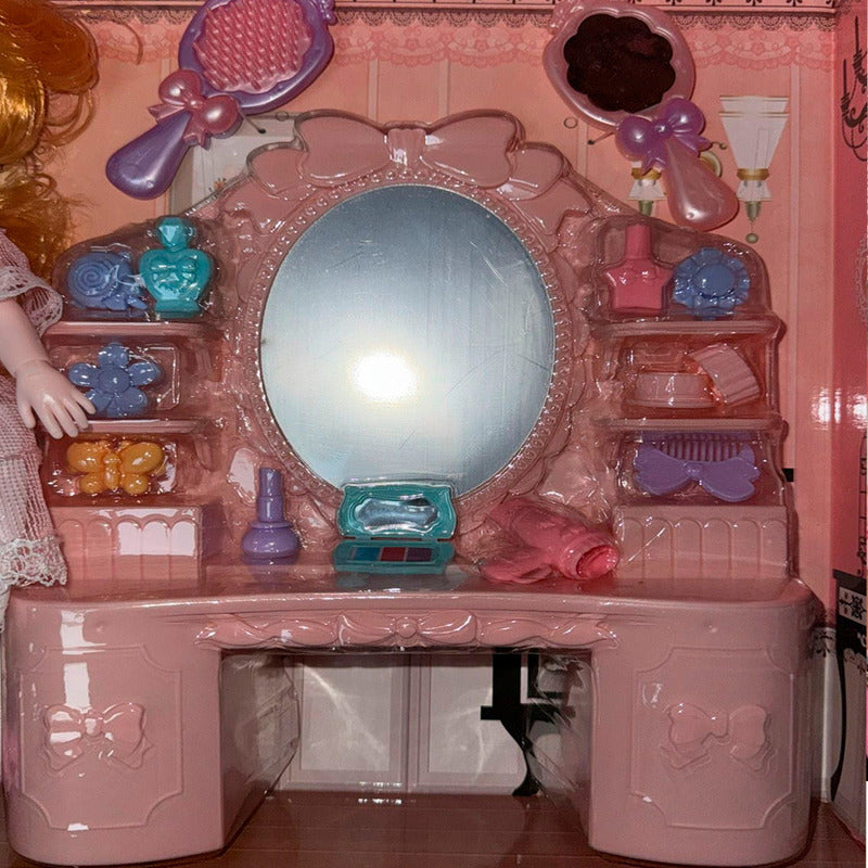 Muñeca Fashion Doll Con Peinadora Y Accesorios Home Princess