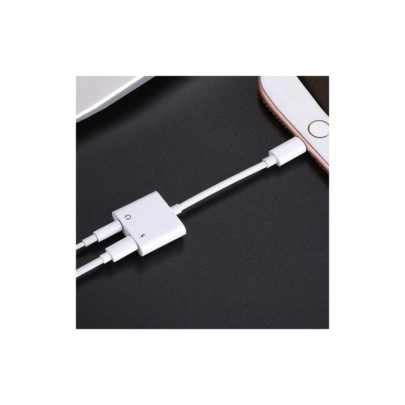 Adaptador Iphone A Aux Y Lightning Compatible Con iPhone