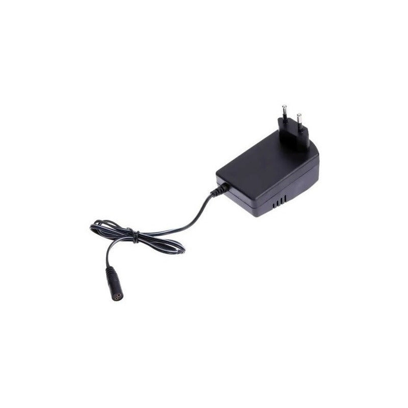 Adaptador De Corriente Universal 30w Regulable De 3v A 12v