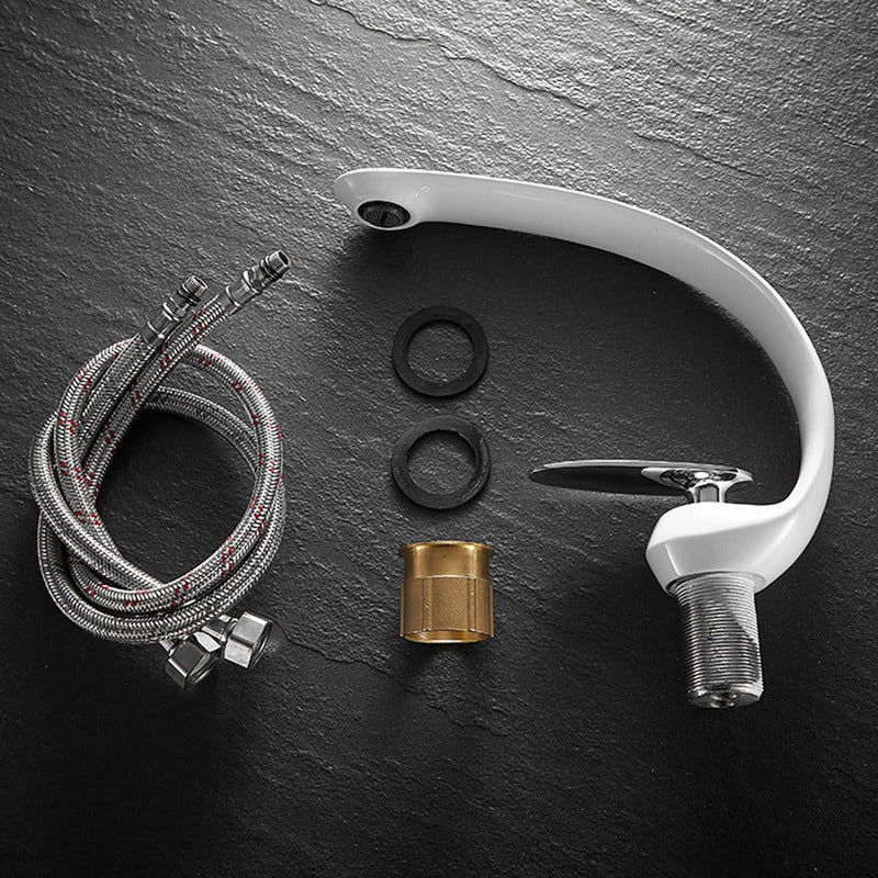 Llave Lavamanos Curva Premium Acero Inoxidable Niquel Baño