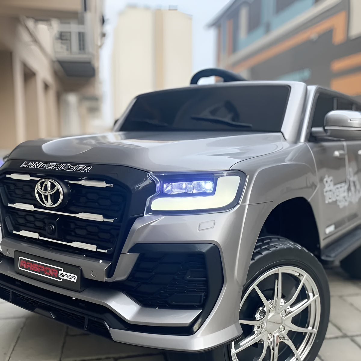 Auto Electrico Niños Toyota Lc300 Premium Auto Montable Gris