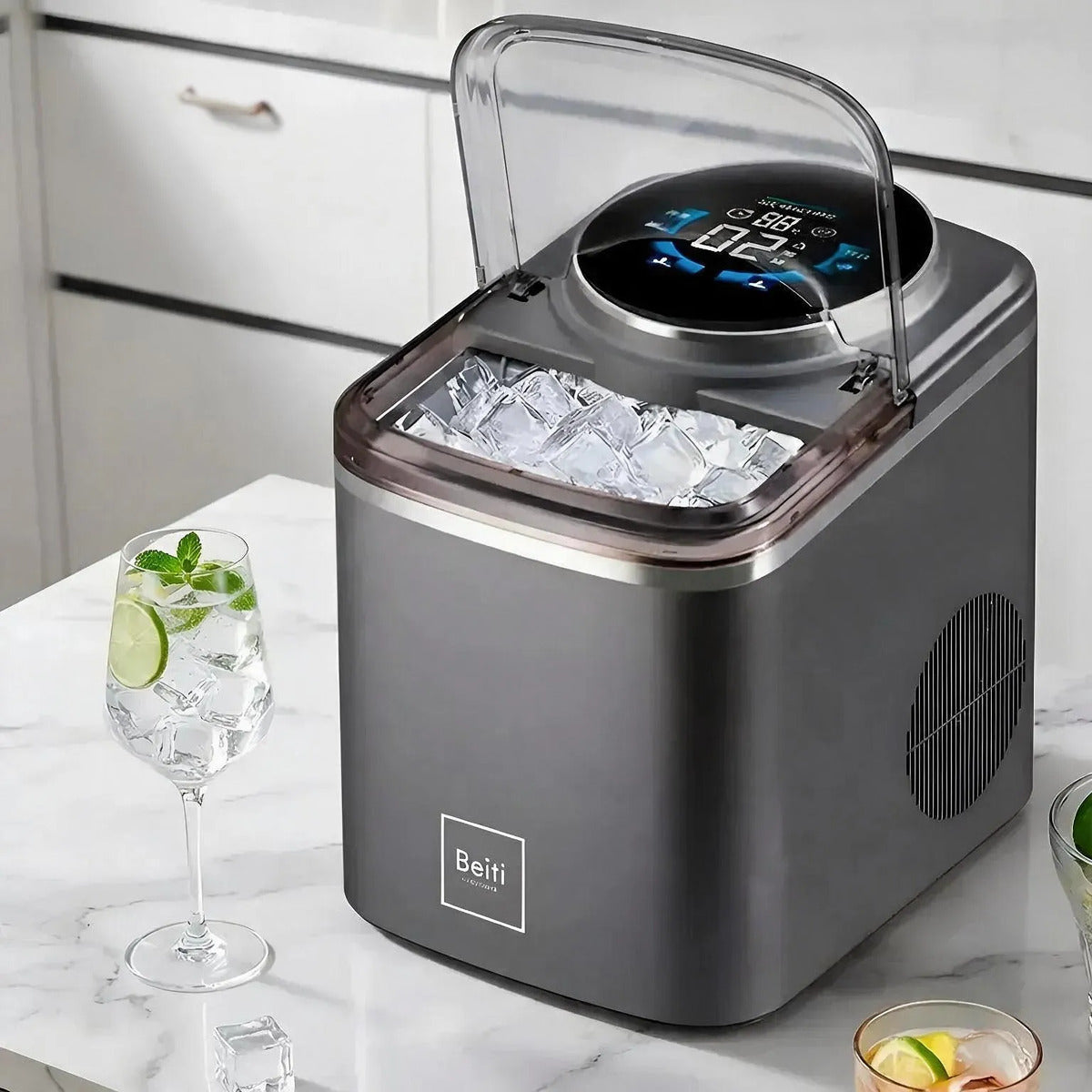Maquina De Hielo Fabricador de cubo 16kg/24hr 120w Con Pantalla Tactil