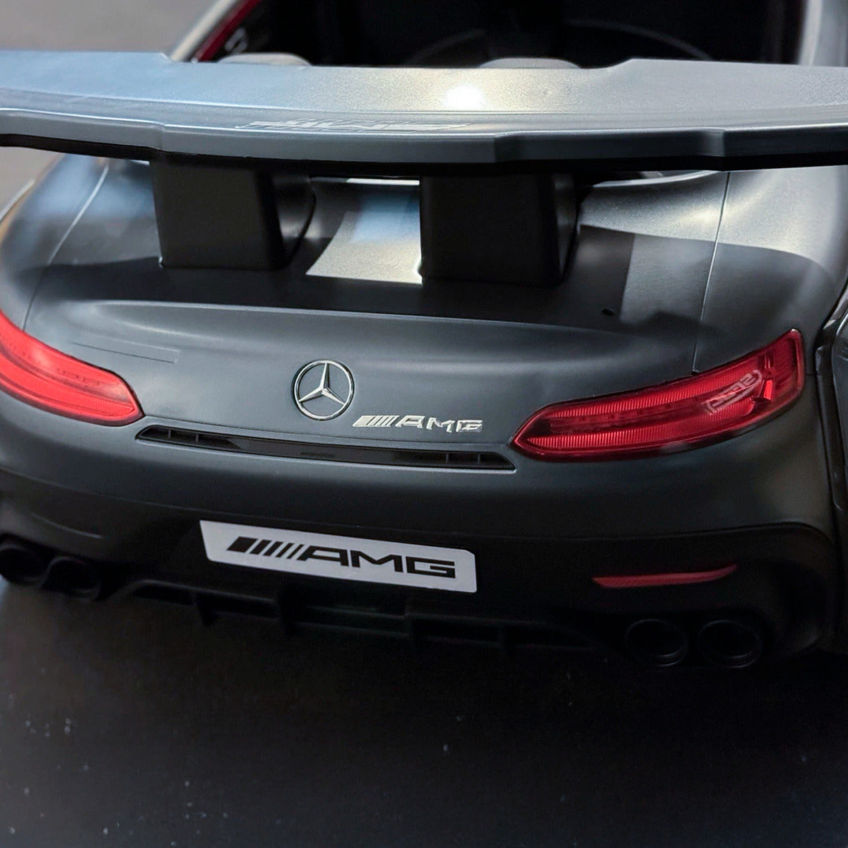 Auto Electrico Montable Niños Mercedes Amg Gt Batería Alta Duración